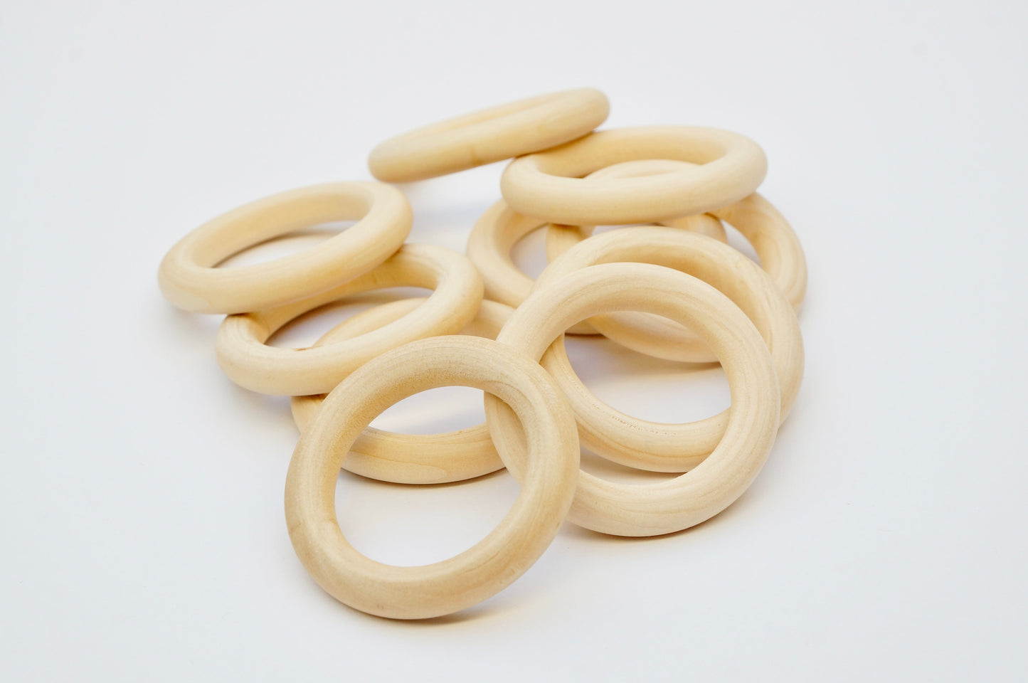 Anneaux en bois (3 tailles disponible)